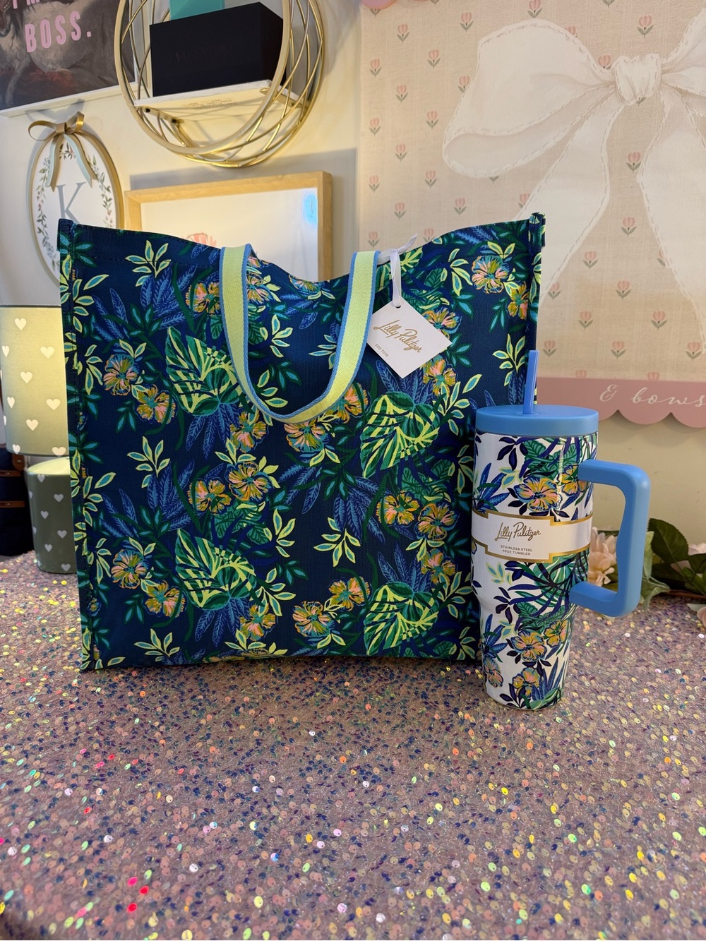 NWT Lilly Pulitzer Eco Tote + Matching 40oz Tumbler in “The Hottest Spot”